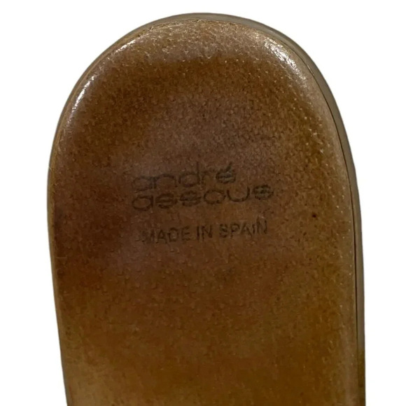 Andre Assous Platino Nice Stretch Thong Sandals 8 - Picture 4 of 6